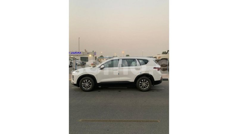 Big with watermark hyundai santa fe maseru import dubai 15787