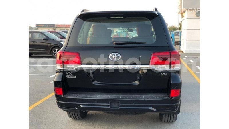 Big with watermark toyota land cruiser maseru import dubai 15790