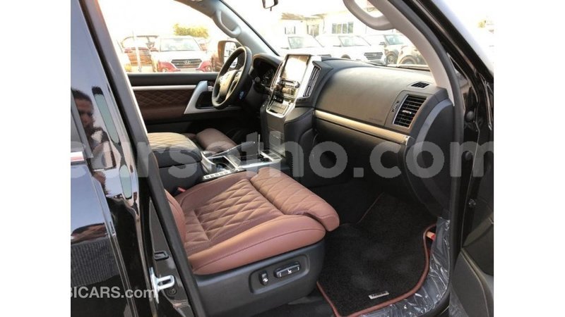 Big with watermark toyota land cruiser maseru import dubai 15790