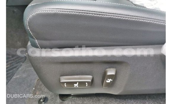 Sayi Imported Toyota Hilux Brown Mota in Import - Dubai a Maseru Sayi Imported Toyota Hilux Brown Mota in Import - Dubai a Maseru