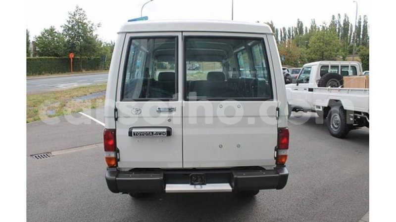 Big with watermark toyota land cruiser maseru import dubai 15794