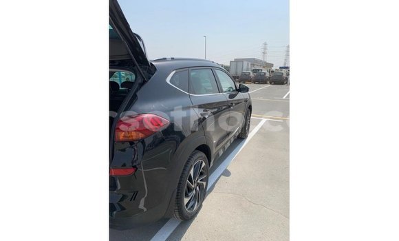 Sayi Imported Hyundai Tucson Black Mota in Import - Dubai a Maseru Sayi Imported Hyundai Tucson Black Mota in Import - Dubai a Maseru