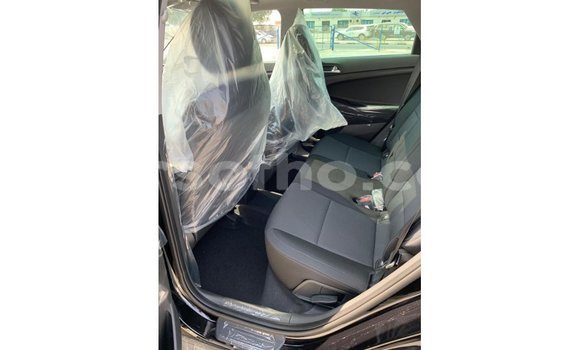 Sayi Imported Hyundai Tucson Black Mota in Import - Dubai a Maseru Sayi Imported Hyundai Tucson Black Mota in Import - Dubai a Maseru