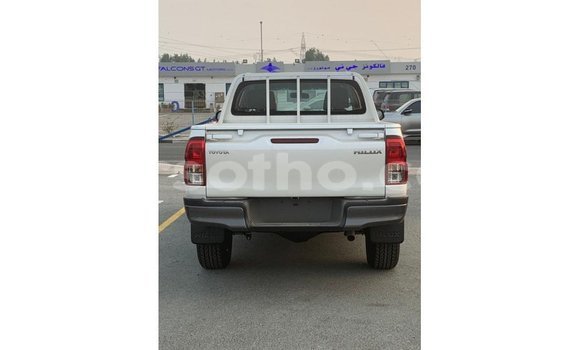 Buy Import Toyota Hilux White Car in Import - Dubai in Maseru Buy Import Toyota Hilux White Car in Import - Dubai in Maseru