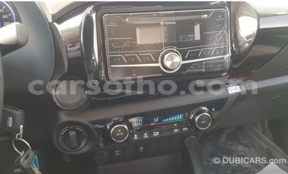 اشتري Imported Toyota Hilux Blue سيارة في Import - Dubai في Maseru اشتري Imported Toyota Hilux Blue سيارة في Import - Dubai في Maseru