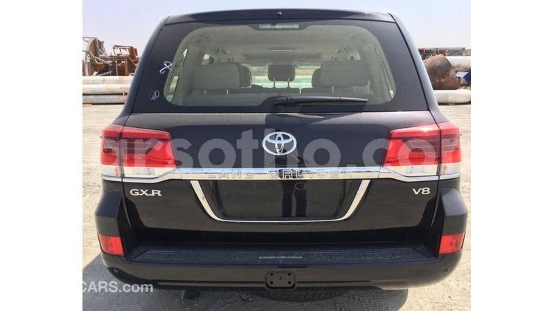 Big with watermark toyota land cruiser maseru import dubai 15802