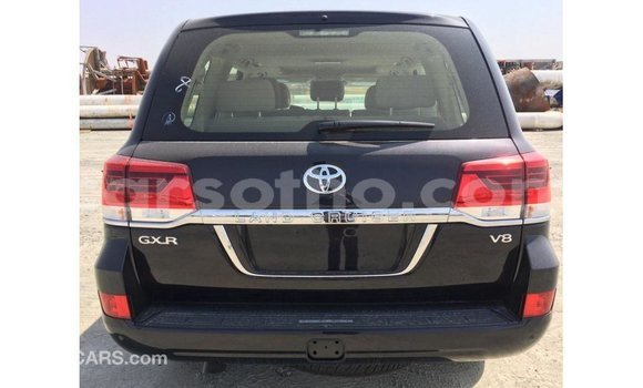 Acheter Import Voiture Toyota Land Cruiser Noir à Import - Dubai, Maseru Acheter Import Voiture Toyota Land Cruiser Noir à Import - Dubai, Maseru