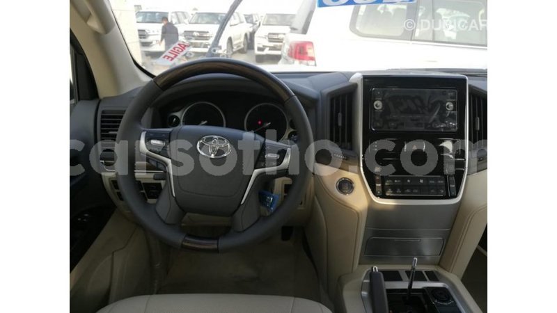 Big with watermark toyota land cruiser maseru import dubai 15803