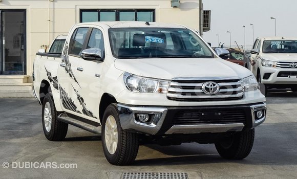 اشتري Imported Toyota Hilux White سيارة في Import - Dubai في Maseru اشتري Imported Toyota Hilux White سيارة في Import - Dubai في Maseru