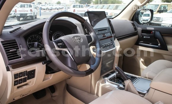 اشتري Imported Toyota Land Cruiser Black سيارة في Import - Dubai في Maseru اشتري Imported Toyota Land Cruiser Black سيارة في Import - Dubai في Maseru