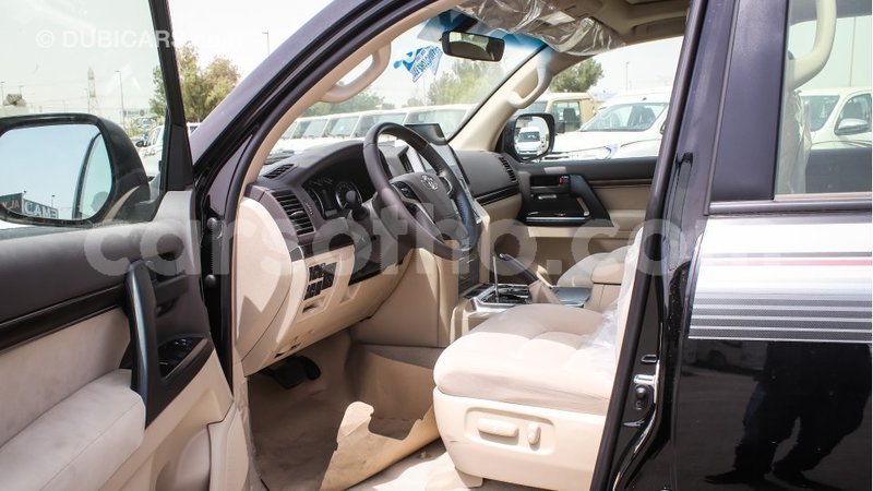 Big with watermark toyota land cruiser maseru import dubai 15805