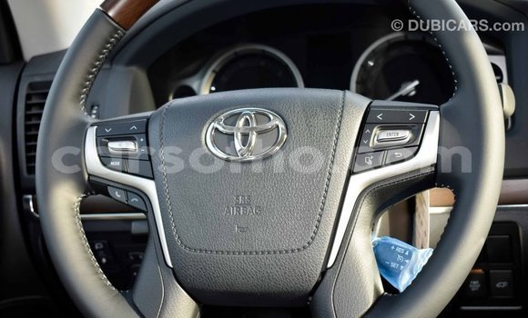 اشتري Imported Toyota Land Cruiser Black سيارة في Import - Dubai في Maseru اشتري Imported Toyota Land Cruiser Black سيارة في Import - Dubai في Maseru