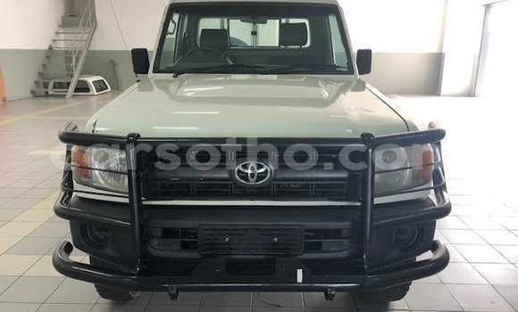 اشتري مستعمل Toyota Land Cruiser White سيارة في Maseru في Maseru اشتري مستعمل Toyota Land Cruiser White سيارة في Maseru في Maseru