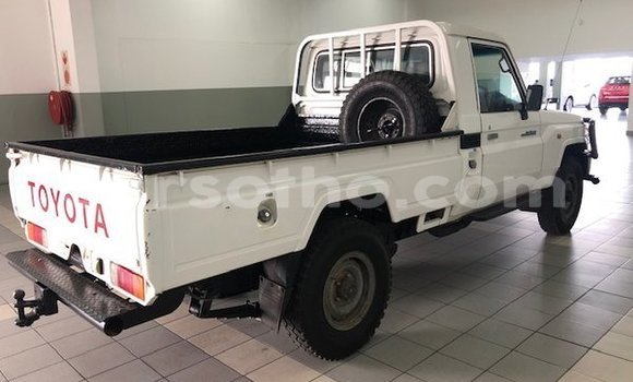 اشتري مستعمل Toyota Land Cruiser White سيارة في Maseru في Maseru اشتري مستعمل Toyota Land Cruiser White سيارة في Maseru في Maseru