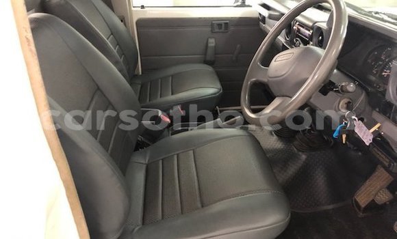 اشتري مستعمل Toyota Land Cruiser White سيارة في Maseru في Maseru اشتري مستعمل Toyota Land Cruiser White سيارة في Maseru في Maseru