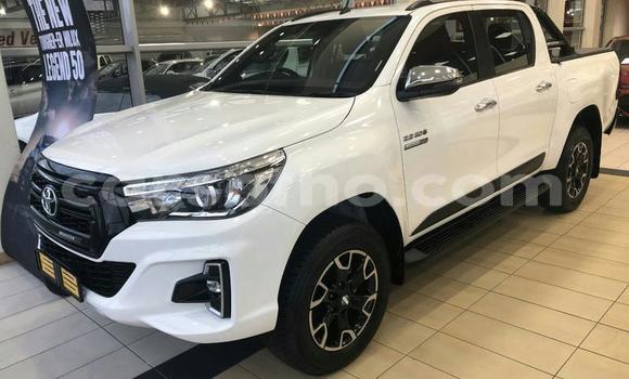 Acheter Occasion Voiture Toyota Hilux Blanc à Mafeteng, Mafeteng Acheter Occasion Voiture Toyota Hilux Blanc à Mafeteng, Mafeteng