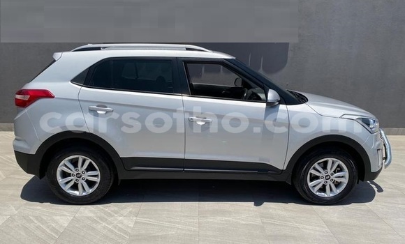 Sayi Na hannu Hyundai Creta Silver Mota in Hlotse a Leribe Sayi Na hannu Hyundai Creta Silver Mota in Hlotse a Leribe