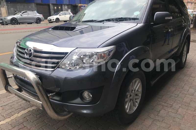 Big with watermark toyota fortuner 3 0d 4d 2014 id 61617511 type main