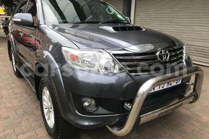 Big with watermark toyota fortuner 3 0d 4d 2014 id 61617513 type main