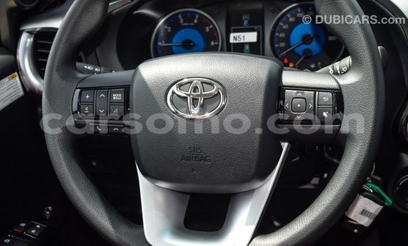 اشتري Imported Toyota Hilux Black سيارة في Import - Dubai في Maseru اشتري Imported Toyota Hilux Black سيارة في Import - Dubai في Maseru