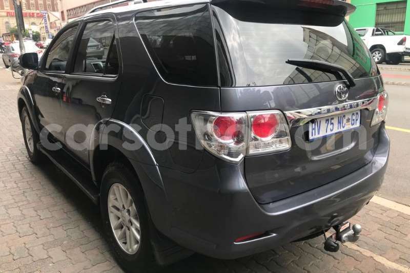 Big with watermark toyota fortuner 3 0d 4d 2014 id 61617514 type main