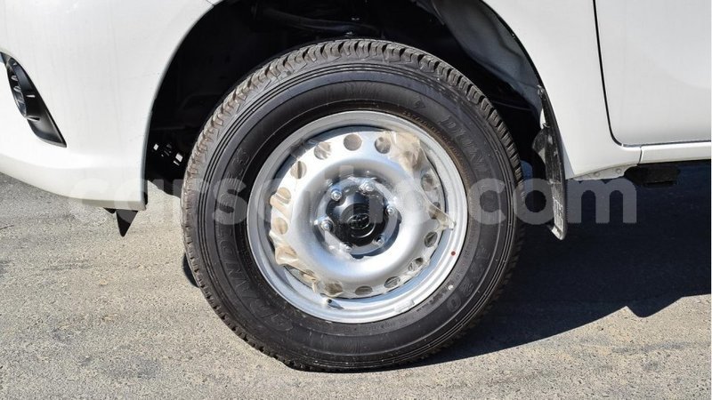 Big with watermark toyota hilux maseru import dubai 15837