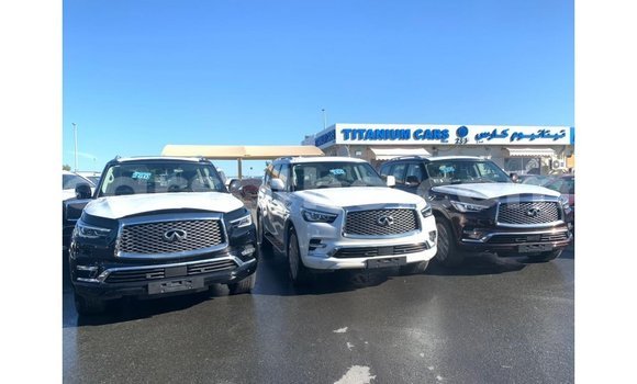 Sayi Imported Infiniti Q Black Mota in Import - Dubai a Maseru