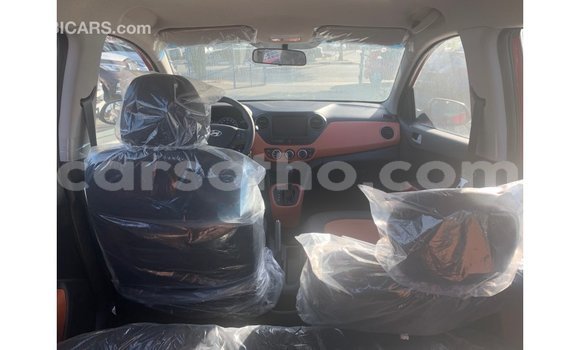 Sayi Imported Hyundai i10 Red Mota in Import - Dubai a Maseru Sayi Imported Hyundai i10 Red Mota in Import - Dubai a Maseru