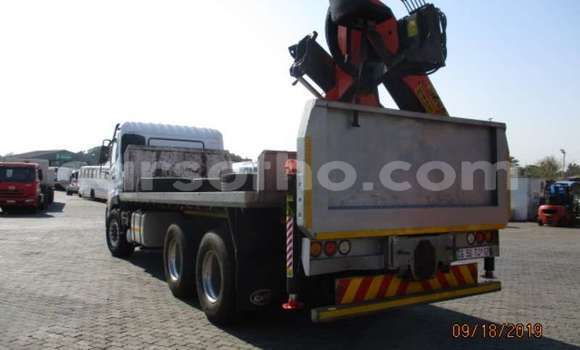 اشتري مستعمل Nissan UD White شاحنة في Mohale's Hoek في Mohale's Hoek اشتري مستعمل Nissan UD White شاحنة في Mohale's Hoek في Mohale's Hoek