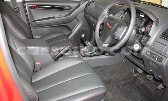 اشتري مستعمل Isuzu KB Red سيارة في Maputsoe في Leribe اشتري مستعمل Isuzu KB Red سيارة في Maputsoe في Leribe