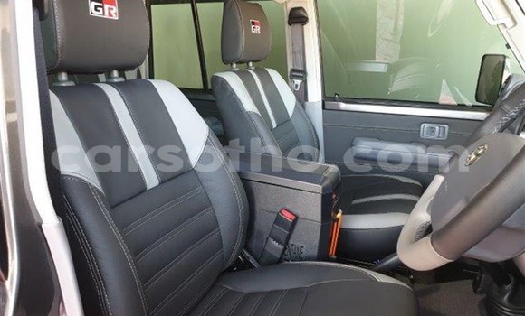 اشتري مستعمل Toyota Land Cruiser Other سيارة في Mokhotlong في Berea اشتري مستعمل Toyota Land Cruiser Other سيارة في Mokhotlong في Berea