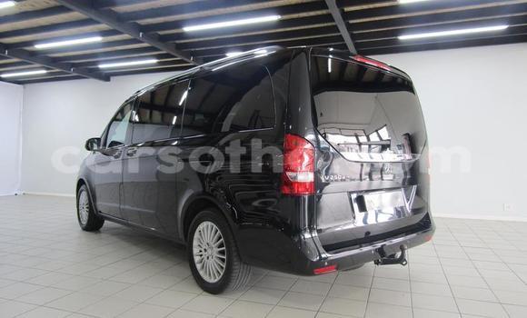Acheter Occasion Voiture Mercedes-Benz V-klasse Noir à Maseru, Maseru Acheter Occasion Voiture Mercedes-Benz V-klasse Noir à Maseru, Maseru