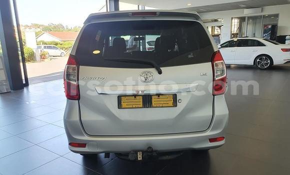 Sayi Na hannu Toyota Avanza Silver Mota in Maseru a Maseru Sayi Na hannu Toyota Avanza Silver Mota in Maseru a Maseru