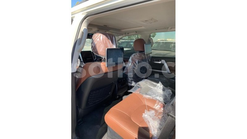 Big with watermark toyota land cruiser maseru import dubai 15871