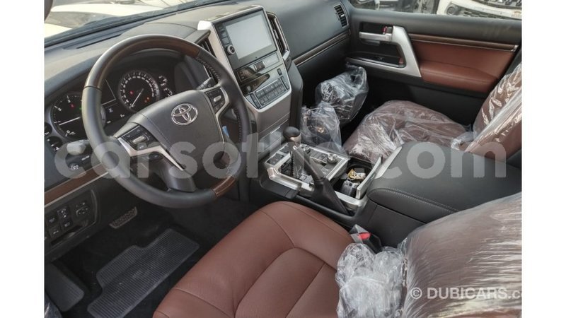 Big with watermark toyota land cruiser maseru import dubai 15872