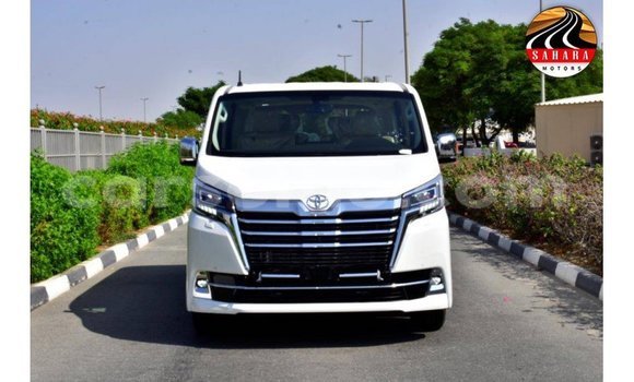 Buy Import Toyota Granvia White Car in Import - Dubai in Maseru Buy Import Toyota Granvia White Car in Import - Dubai in Maseru