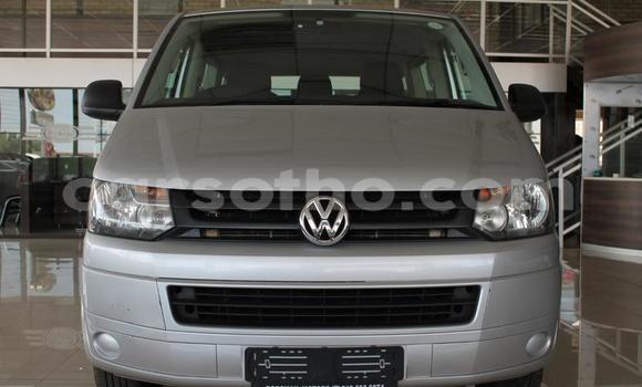 اشتري مستعمل Volkswagen Caravelle Silver سيارة في Maputsoe في Leribe اشتري مستعمل Volkswagen Caravelle Silver سيارة في Maputsoe في Leribe