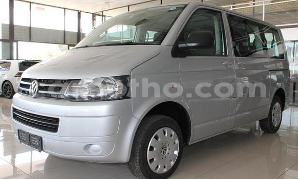 اشتري مستعمل Volkswagen Caravelle Silver سيارة في Maputsoe في Leribe اشتري مستعمل Volkswagen Caravelle Silver سيارة في Maputsoe في Leribe