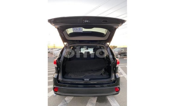 Buy Import Toyota Highlander Black Car in Import - Dubai in Maseru Buy Import Toyota Highlander Black Car in Import - Dubai in Maseru