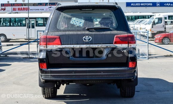 اشتري Imported Toyota Land Cruiser Black سيارة في Import - Dubai في Maseru اشتري Imported Toyota Land Cruiser Black سيارة في Import - Dubai في Maseru