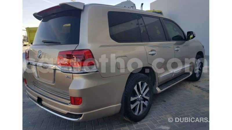 Big with watermark toyota land cruiser maseru import dubai 15918