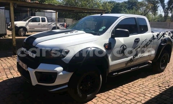 Acheter Occasion Voiture Ford Ranger Blanc à Mafeteng, Mafeteng Acheter Occasion Voiture Ford Ranger Blanc à Mafeteng, Mafeteng