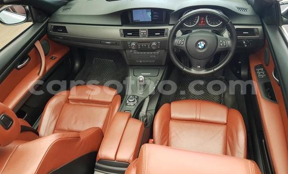 Sayi Na hannu BMW M3 White Mota in Maseru a Maseru Sayi Na hannu BMW M3 White Mota in Maseru a Maseru