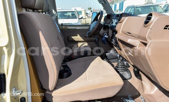 اشتري Imported Toyota Land Cruiser Beige سيارة في Import - Dubai في Maseru اشتري Imported Toyota Land Cruiser Beige سيارة في Import - Dubai في Maseru