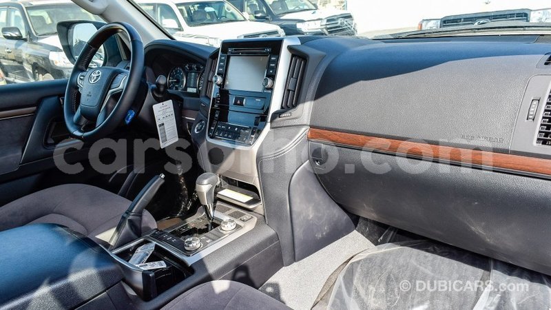 Big with watermark toyota land cruiser maseru import dubai 15934