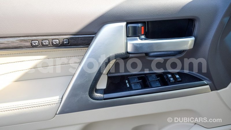 Big with watermark toyota land cruiser maseru import dubai 15935