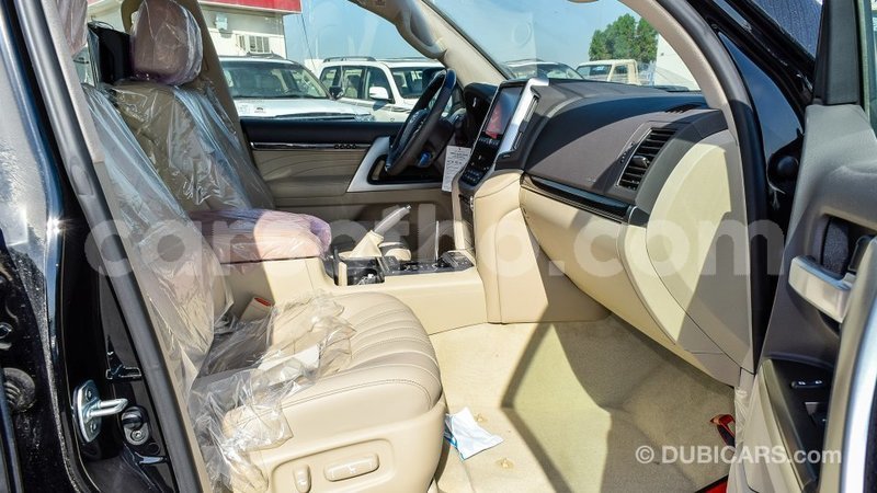 Big with watermark toyota land cruiser maseru import dubai 15935