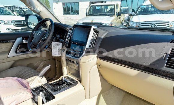 اشتري Imported Toyota Land Cruiser Black سيارة في Import - Dubai في Maseru اشتري Imported Toyota Land Cruiser Black سيارة في Import - Dubai في Maseru