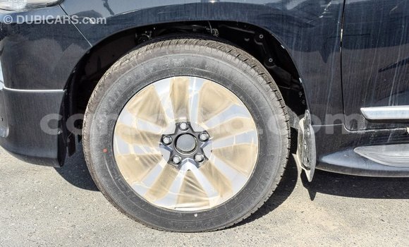 اشتري Imported Toyota Land Cruiser Black سيارة في Import - Dubai في Maseru اشتري Imported Toyota Land Cruiser Black سيارة في Import - Dubai في Maseru