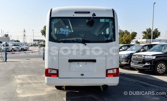 اشتري Imported Toyota Coaster White سيارة في Import - Dubai في Maseru اشتري Imported Toyota Coaster White سيارة في Import - Dubai في Maseru